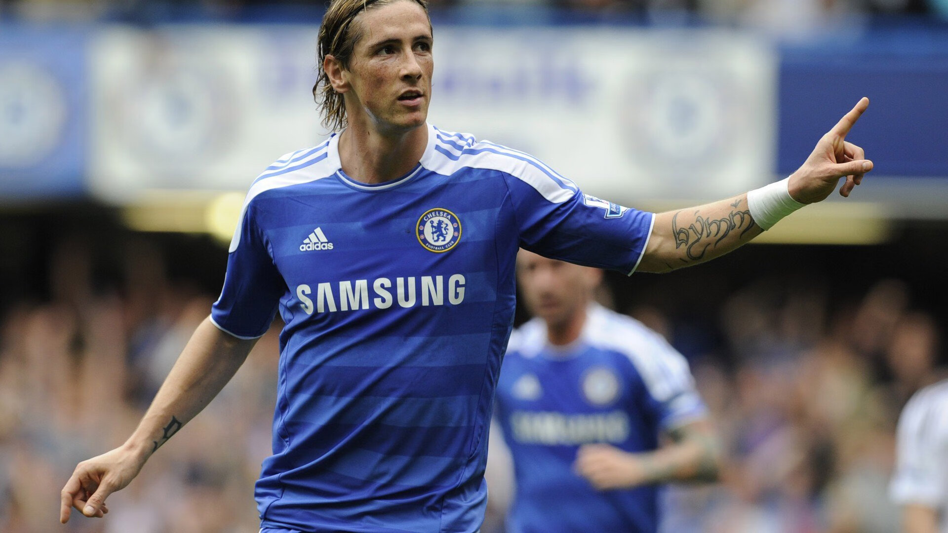 曼联签下新中锋，丹麦新星首秀破门技惊四座，2021丹麦足球球星